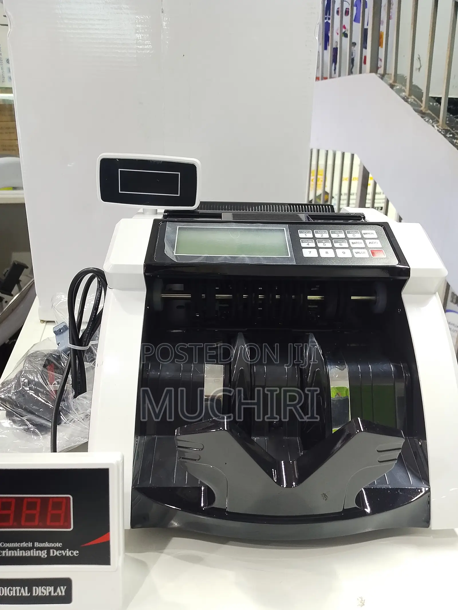 Intelligent Banknote Bill Counter With Counterfeit Detection