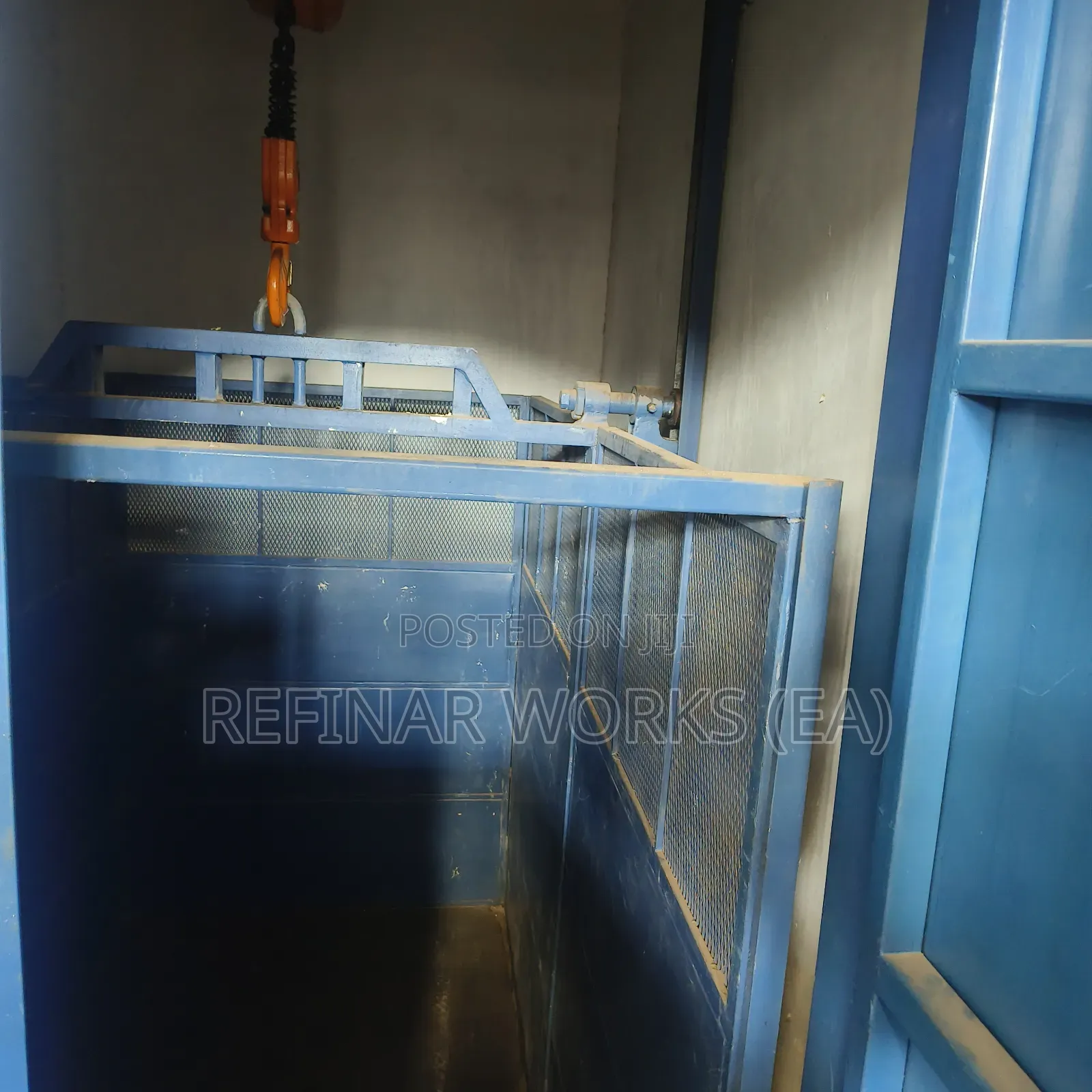 Professional Installation of Industrial Goods Lifts Hoists 