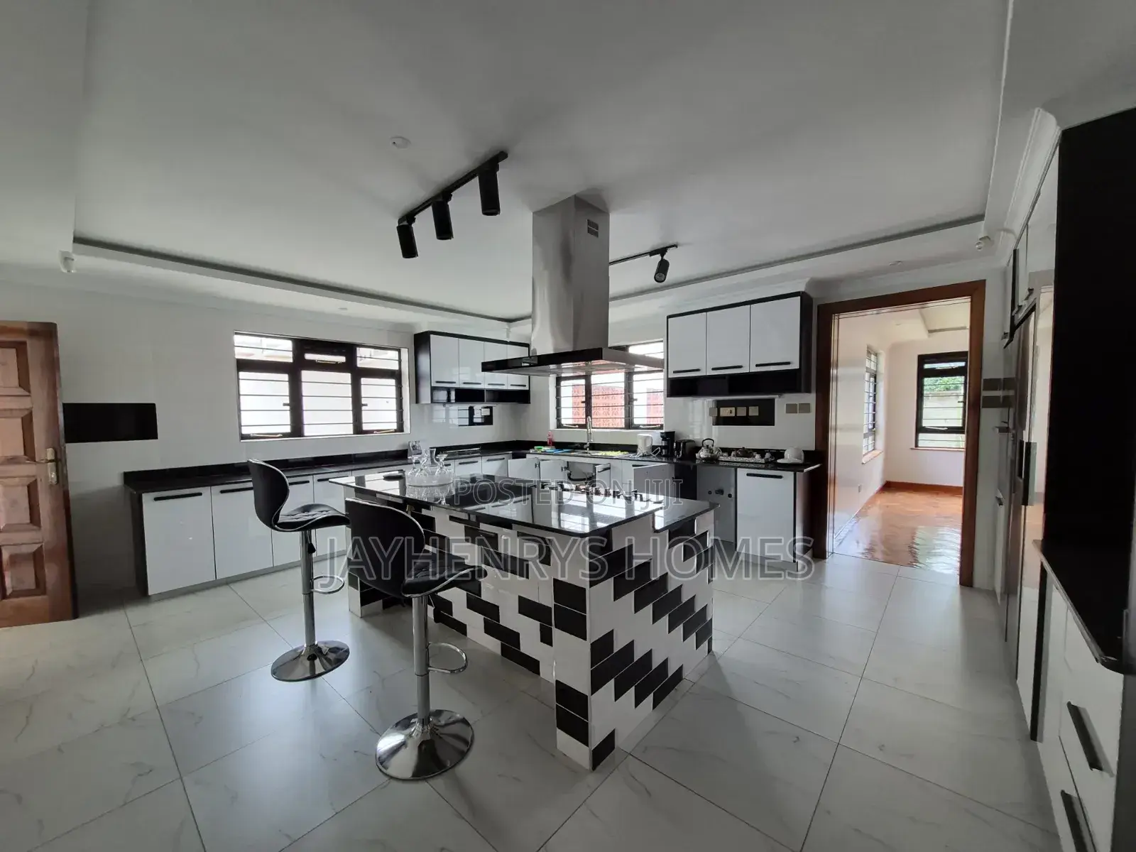 5bdrm House in Runda for sale