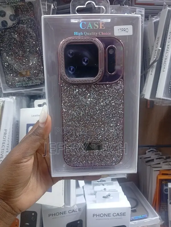 iPhone 17 Pro Fancy Glitter Case