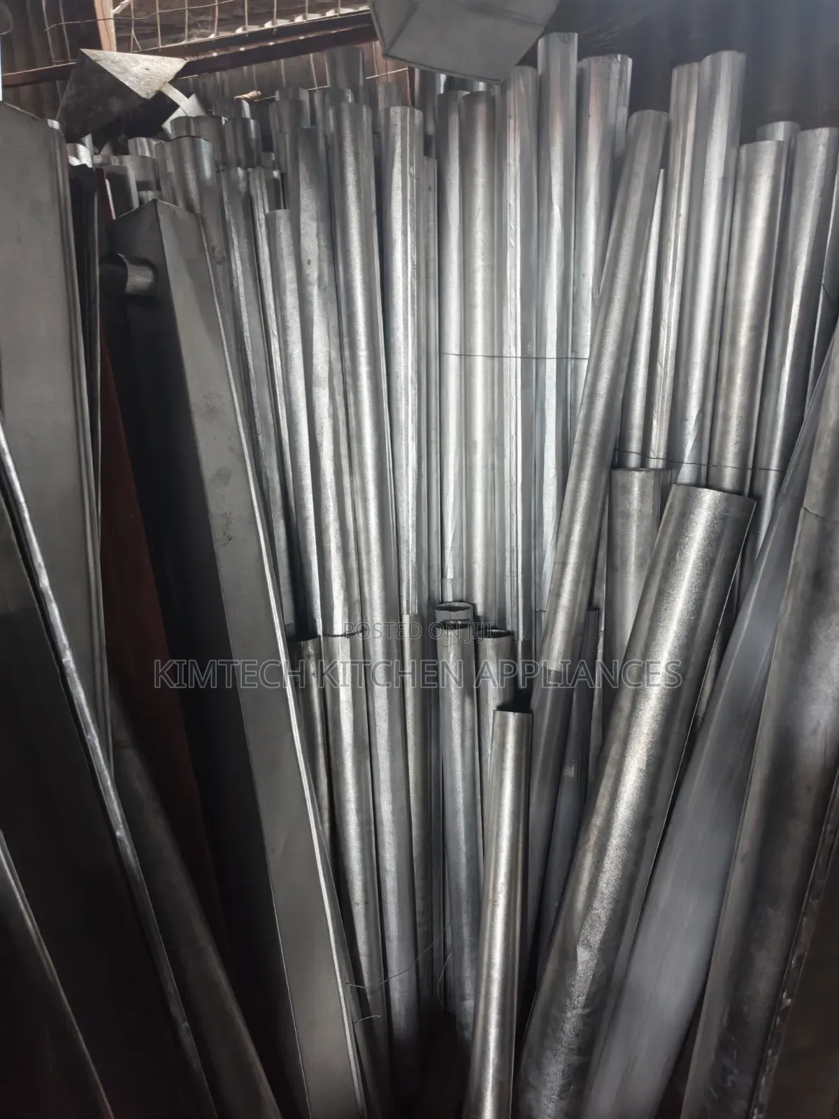 Heavy Gauge Gatters Droping Pipes
