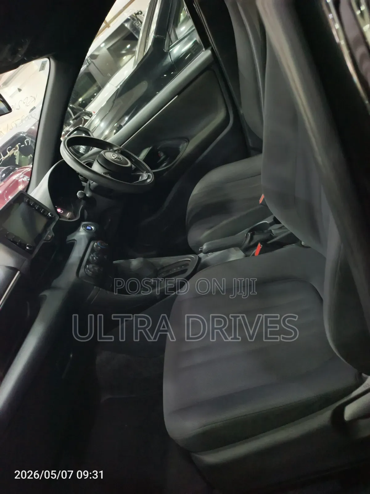 Toyota Yaris 2020 Black