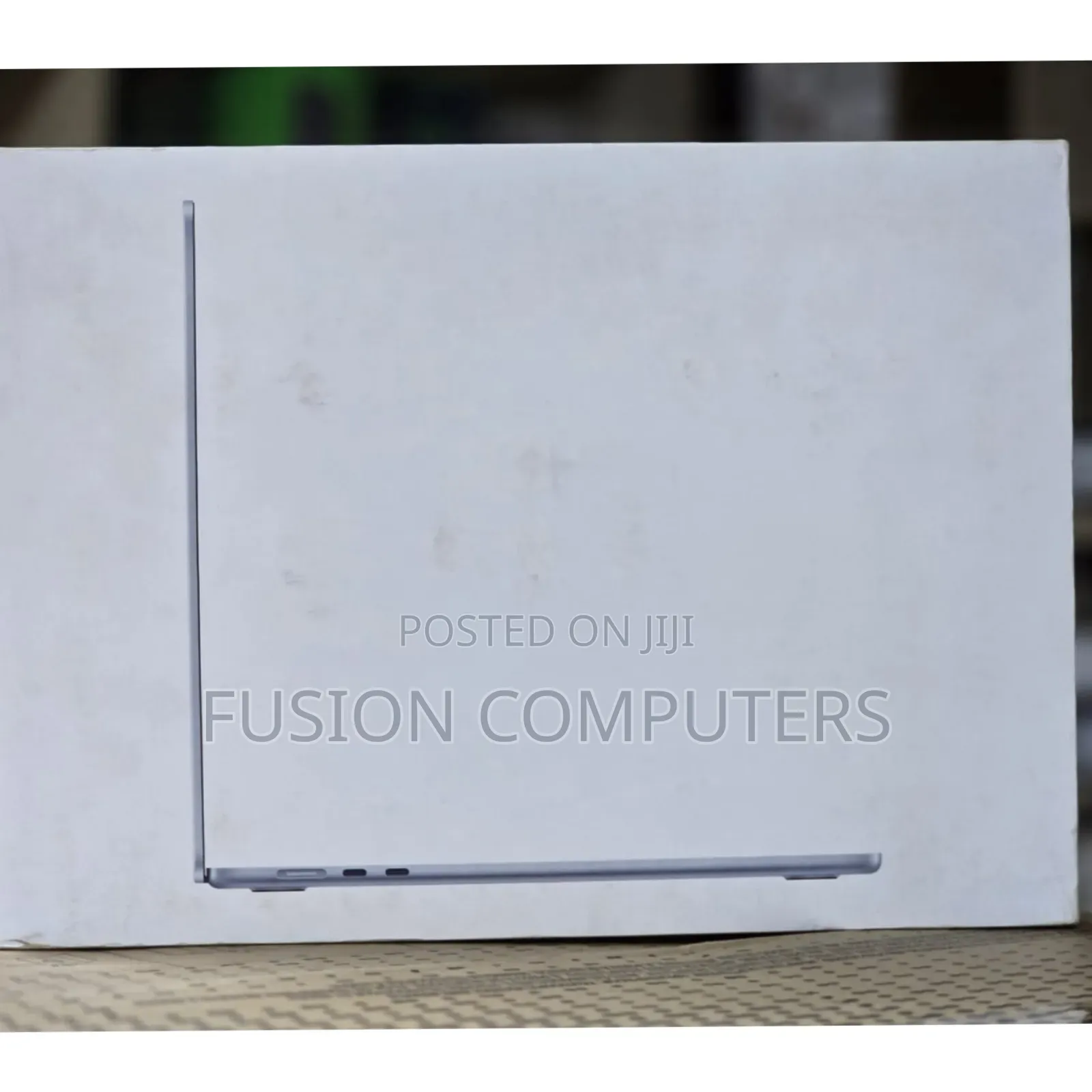 New Laptop Apple MacBook Air 16GB Apple M4 SSD 256GB