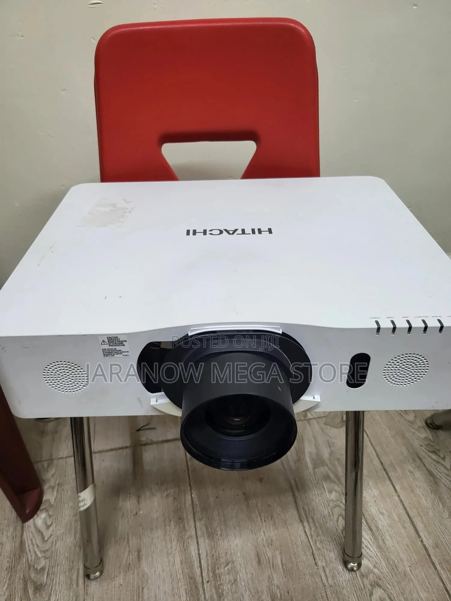 Hitachi Cp-Wx8240a 3lcd Projector