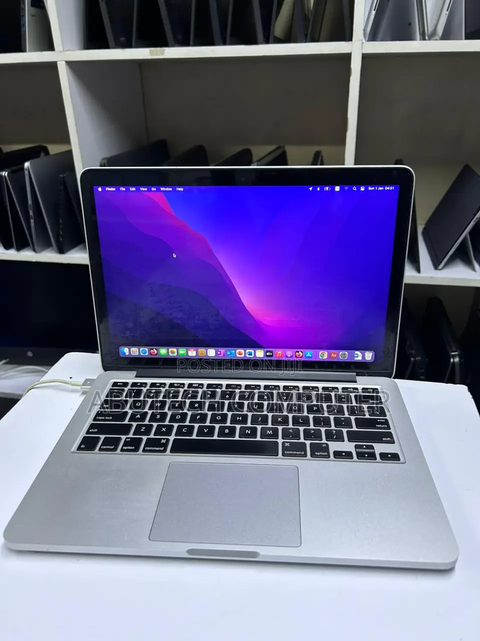 Laptop Apple MacBook Pro 2015 8GB Intel Core i5 SSD 256GB