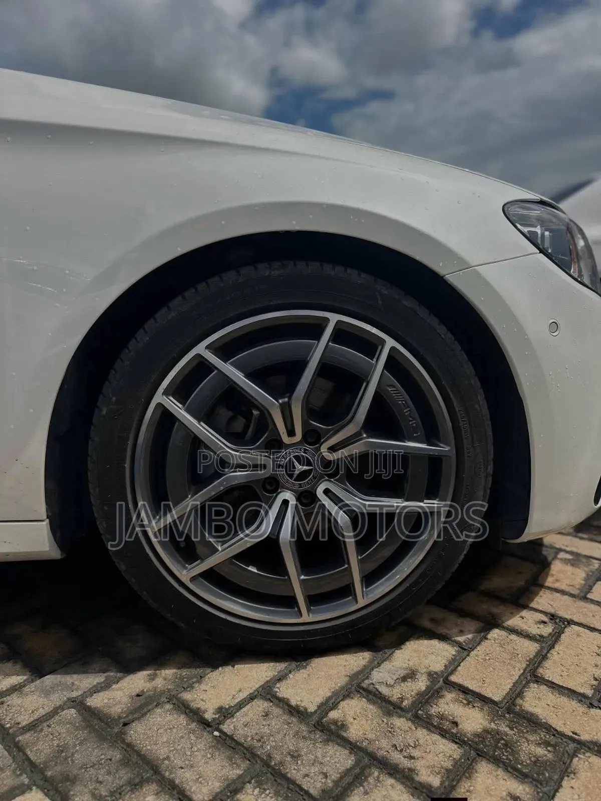Mercedes-Benz E200 2020 White