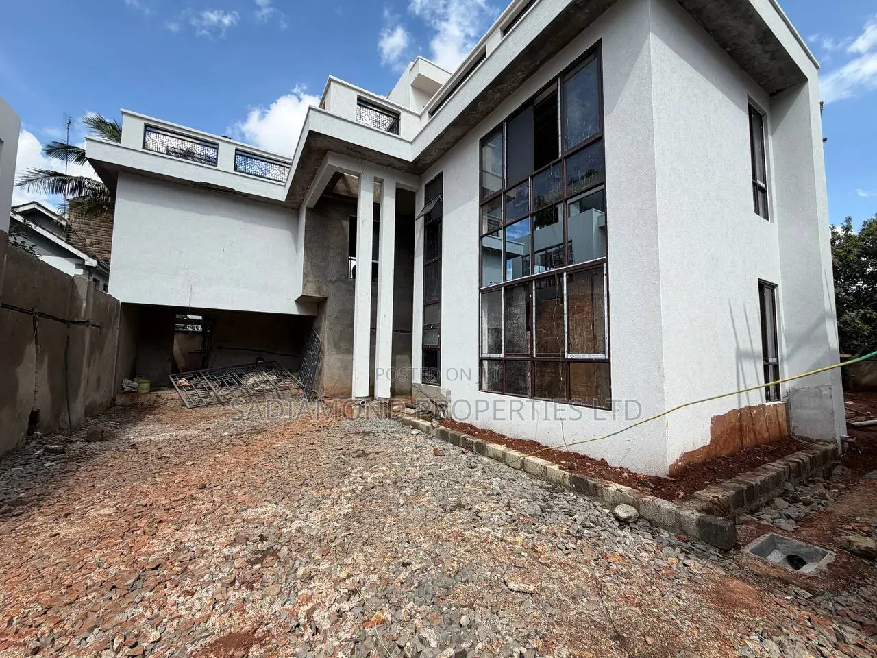 4bdrm Villa in Spring Valley for sale