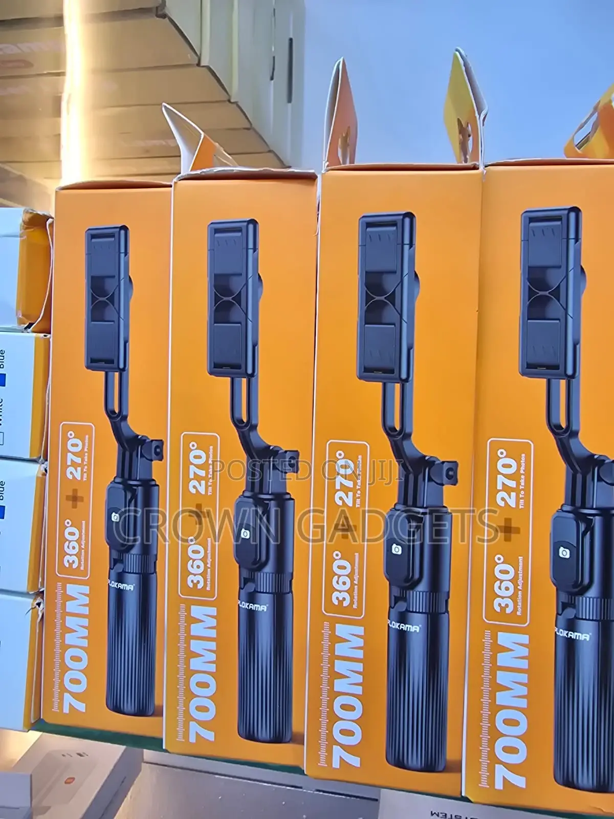 Plokama Live- Selfie Stick Tripod Led Bluetooth Remote