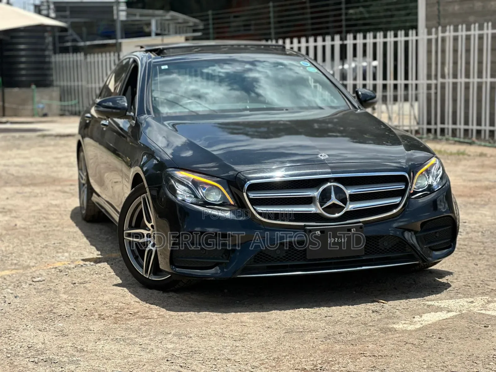 Mercedes-Benz E200 2019 Black