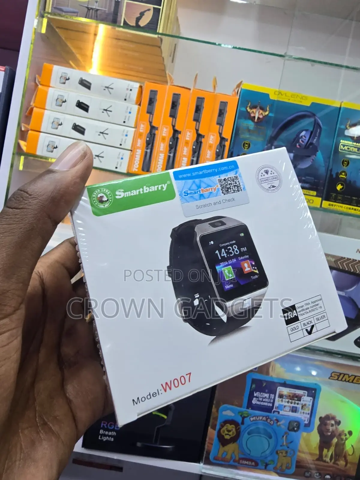 W007 Bluetooth Smartwatch With Camera Sim Call Support
