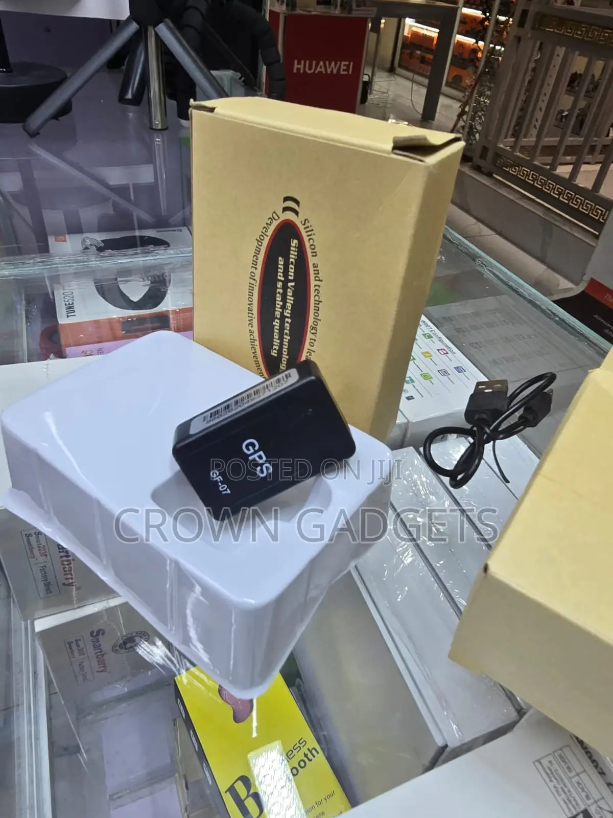 Gf-07 Real Time GPS Tracker Car Anti-Theft Sim Tracker