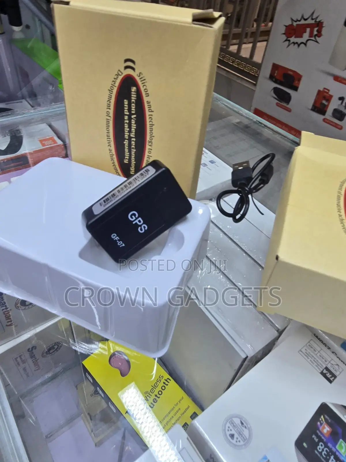 Gf-07 Mini Magnetic GPS Tracker Voice Monitoring Device