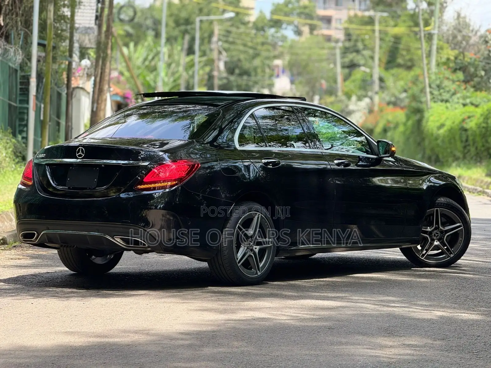 Mercedes-Benz C200 2019 Black