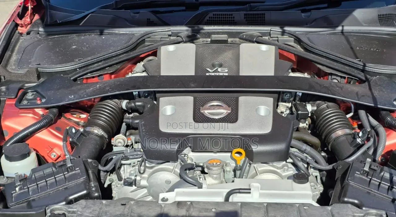 Nissan Fairlady 2019 Red