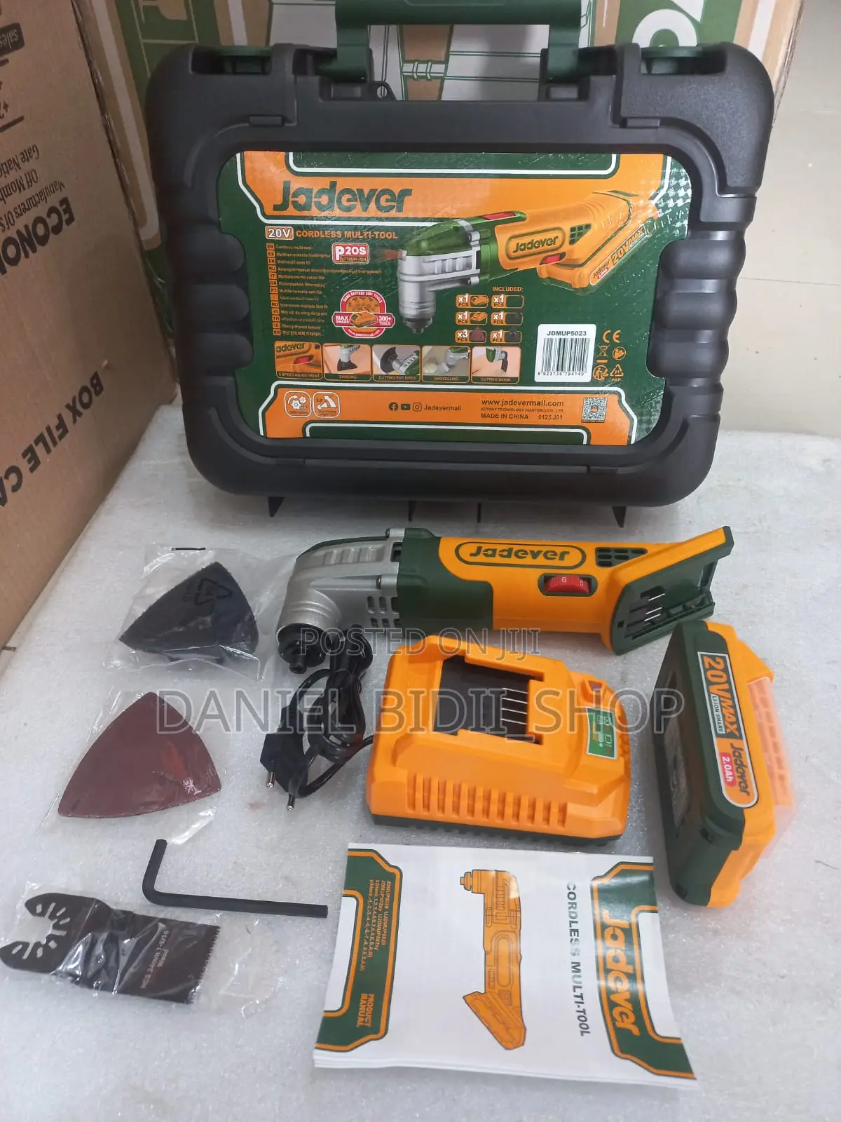 Cordless Multi-Tool Voltage: 20v