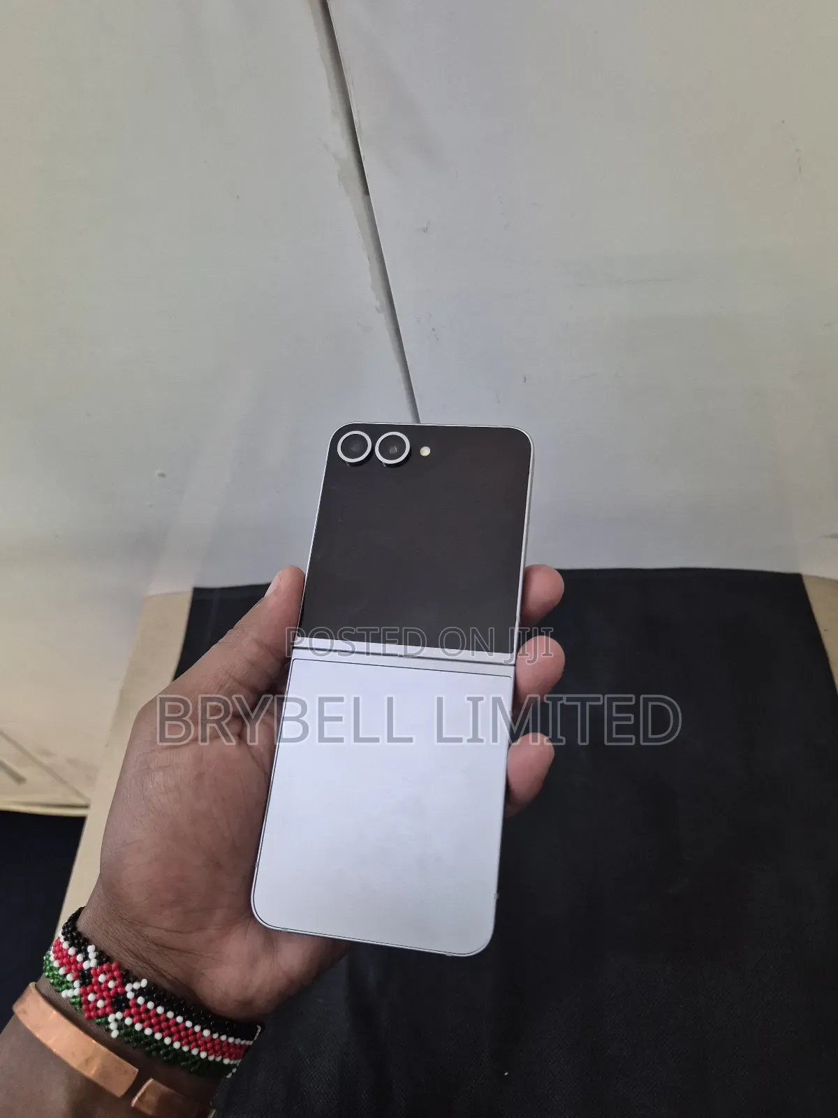 Samsung Galaxy Z Flip6 256 GB Black