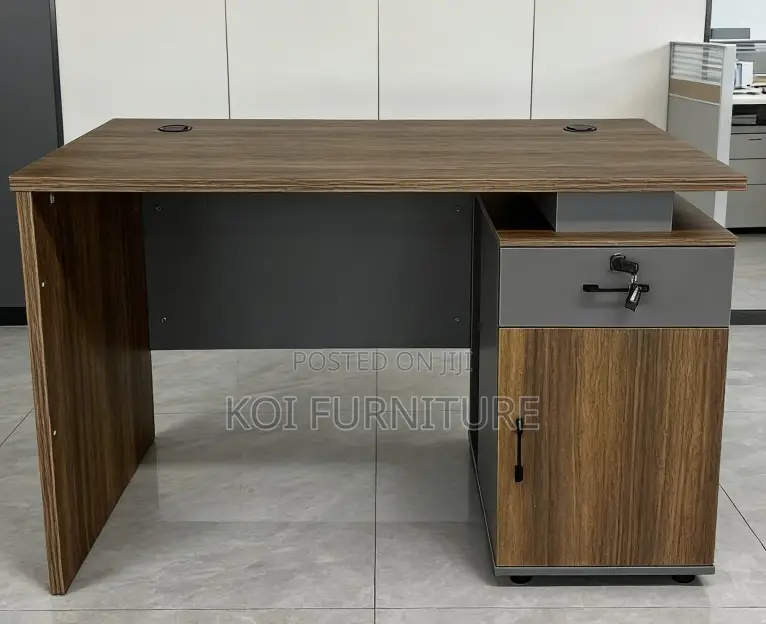Office Desk; 1.4 Meters Ezecee Executive Office Desks