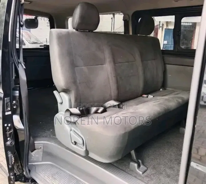 Toyota HiAce 2019 Black