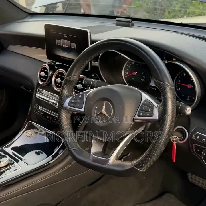 Mercedes-Benz GLC-Class 2018 Black