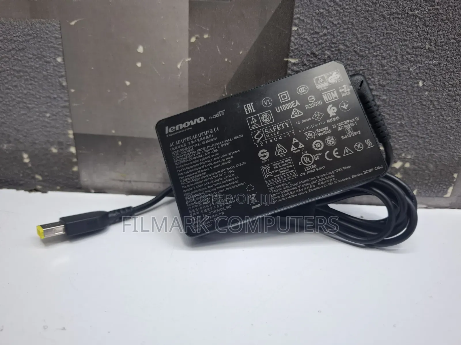 Ex Uk Original Lenovo 65w 20v 3.25a Slim Charger (Slim Usb Tip)Uk