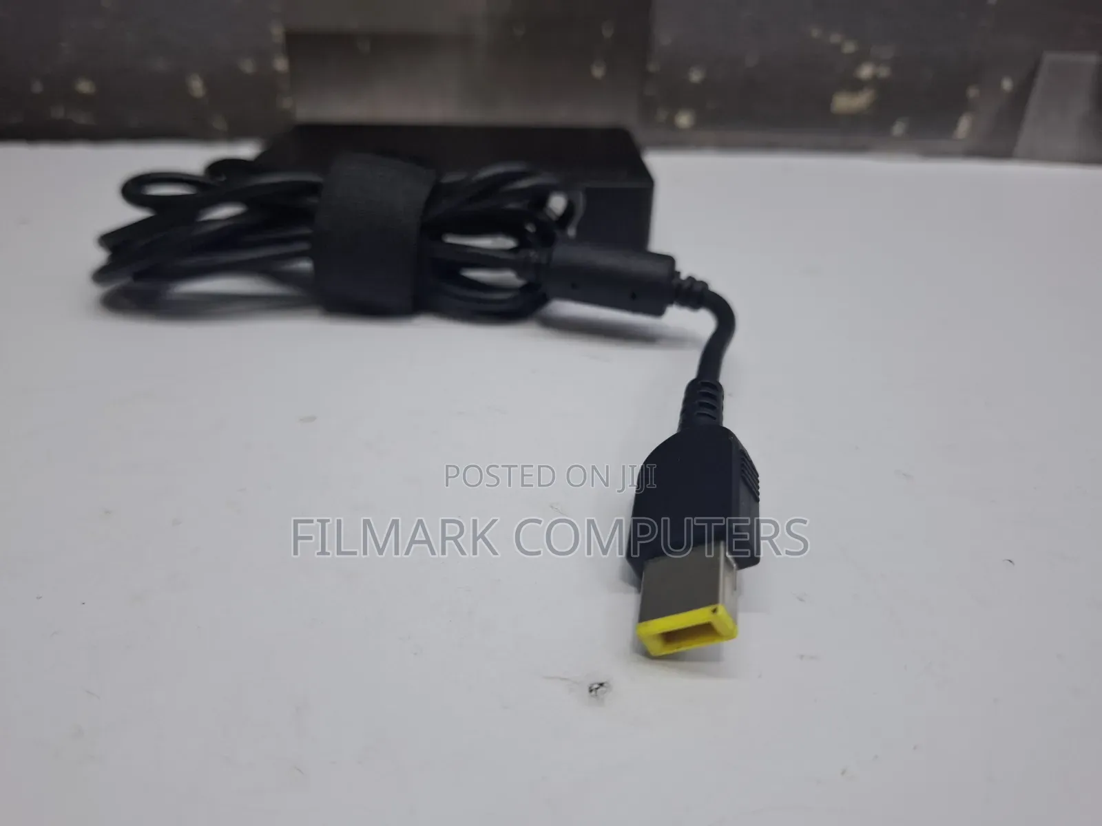 Ex Uk Original Lenovo 65w 20v 3.25a Slim Charger (Slim Usb Tip)Uk
