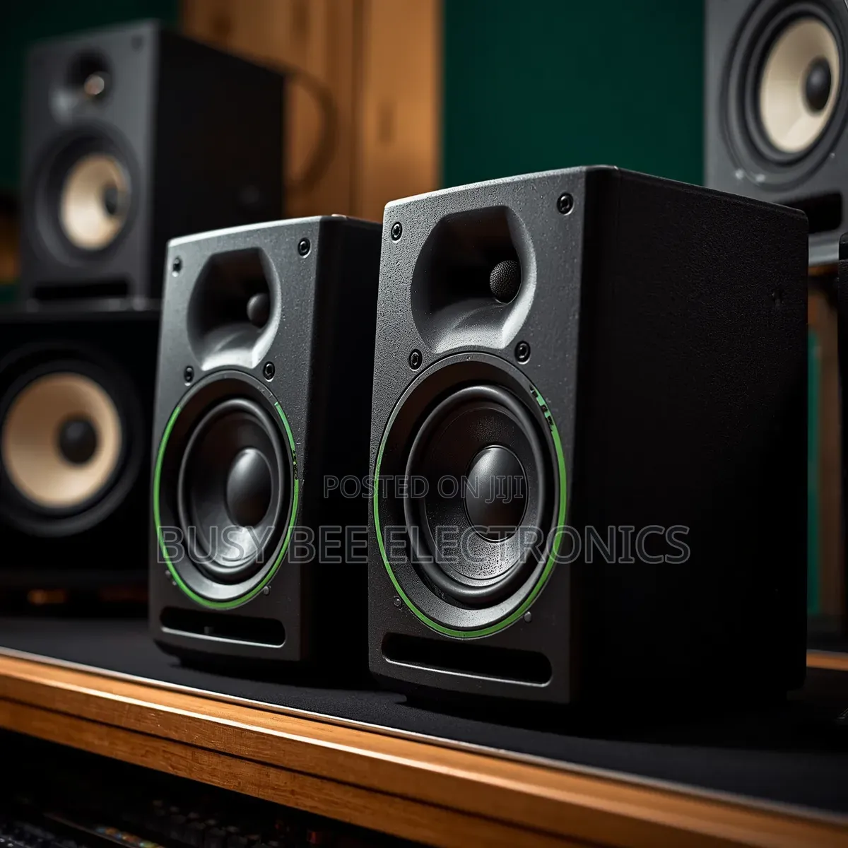 Mackie Cr5bt Powered Studio Monitors