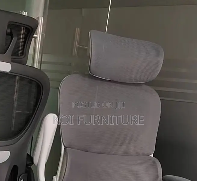 Office Chairs; Azzora Breathable Orthopedic Office Chairs