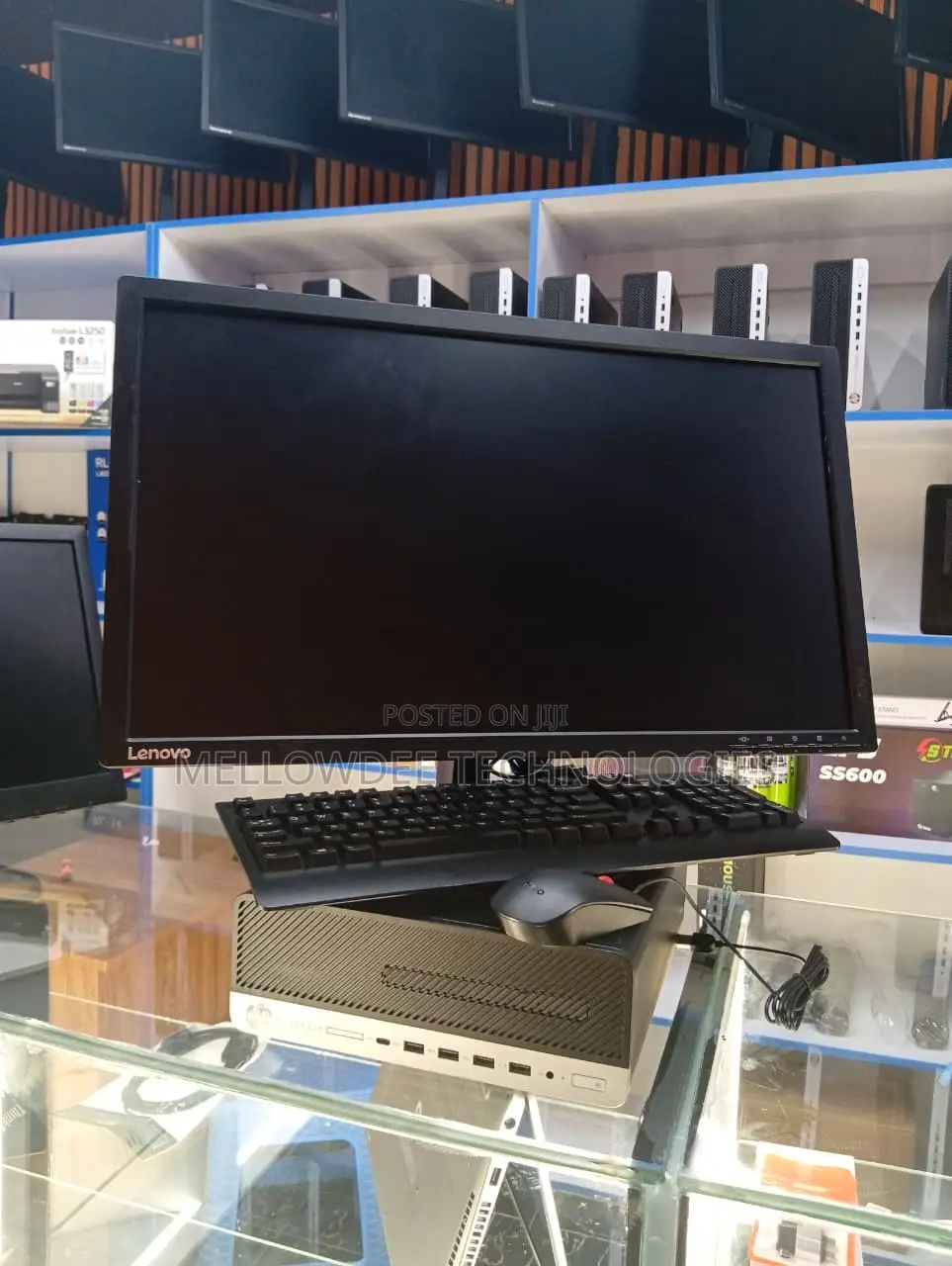 HP 705 G5 Ryzen 5 With Lenovo 24