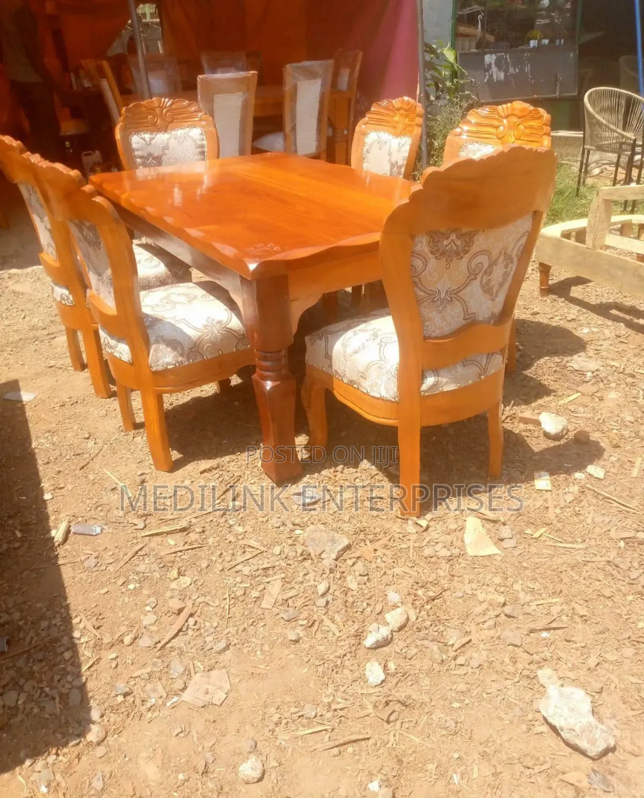 Mahogany Vanish Antique Modern Dinner Set