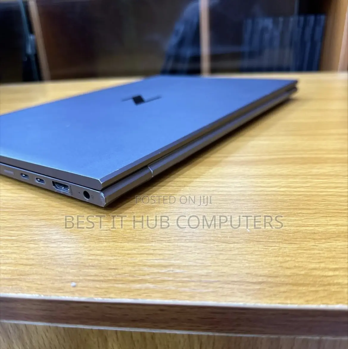 Laptop HP ZBook Firefly 14 G7 32GB Intel Core i7 SSD 512GB