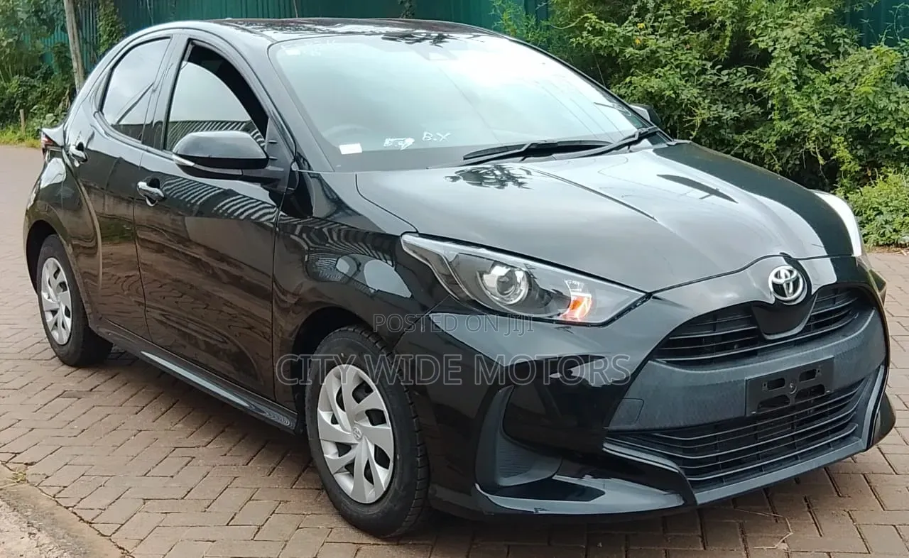 Toyota Yaris 2019 Black