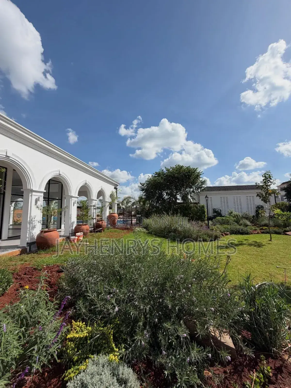 3bdrm Maisonette in Old Junction for sale