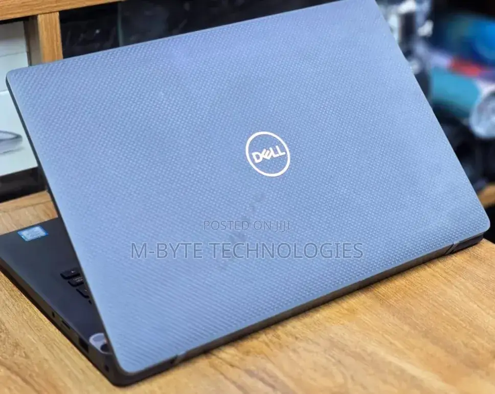 Laptop Dell Latitude 7400 8GB Intel Core i5 SSD 256GB