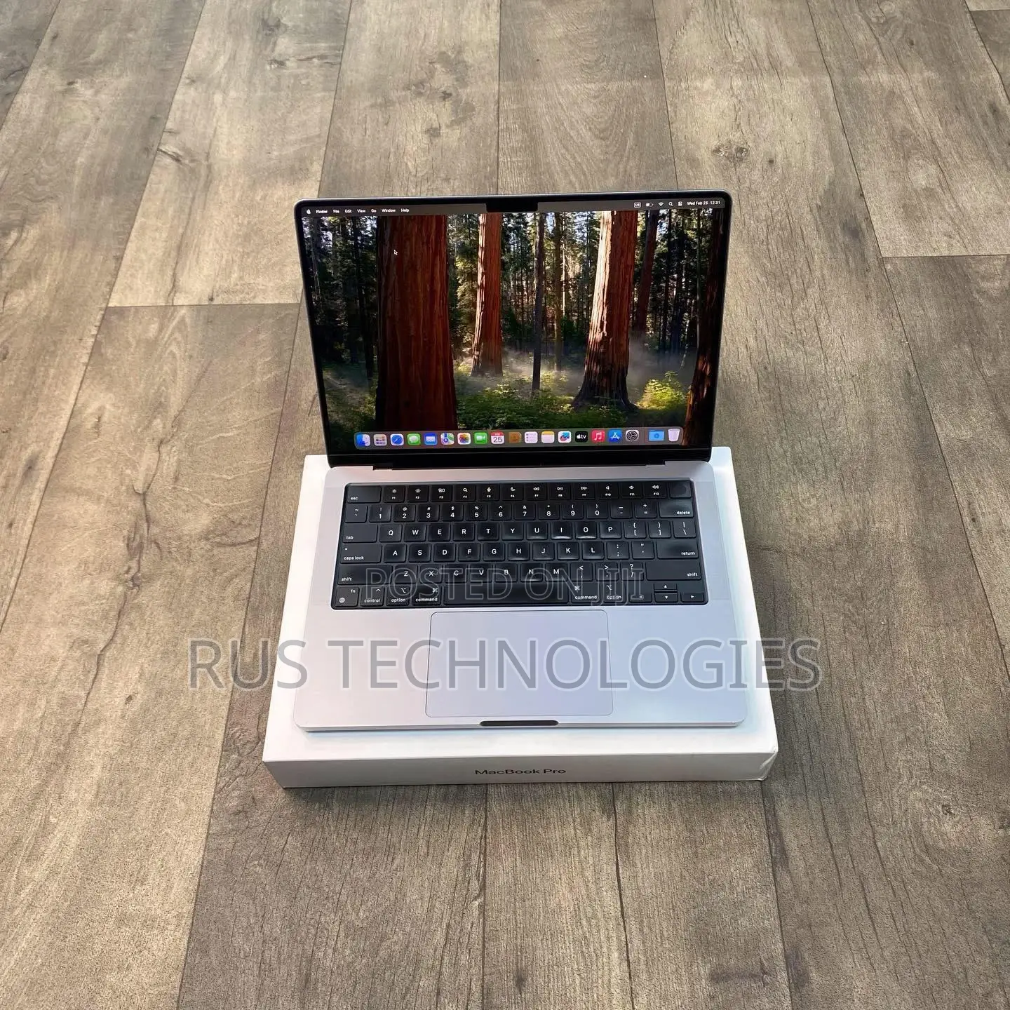Laptop Apple MacBook Pro Max 2023 M2 14-inch 32GB Intel Core M2 SSD 1T