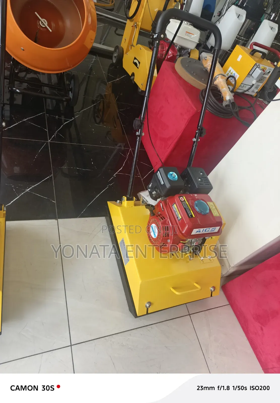 Brand New 90kgs Plate Compactor 8hp Petrol
