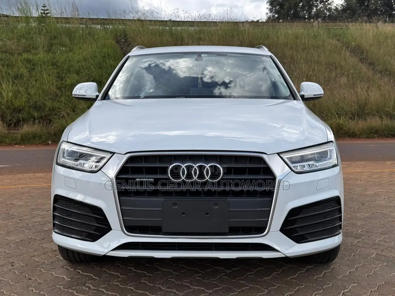 Audi Q3 2017 White