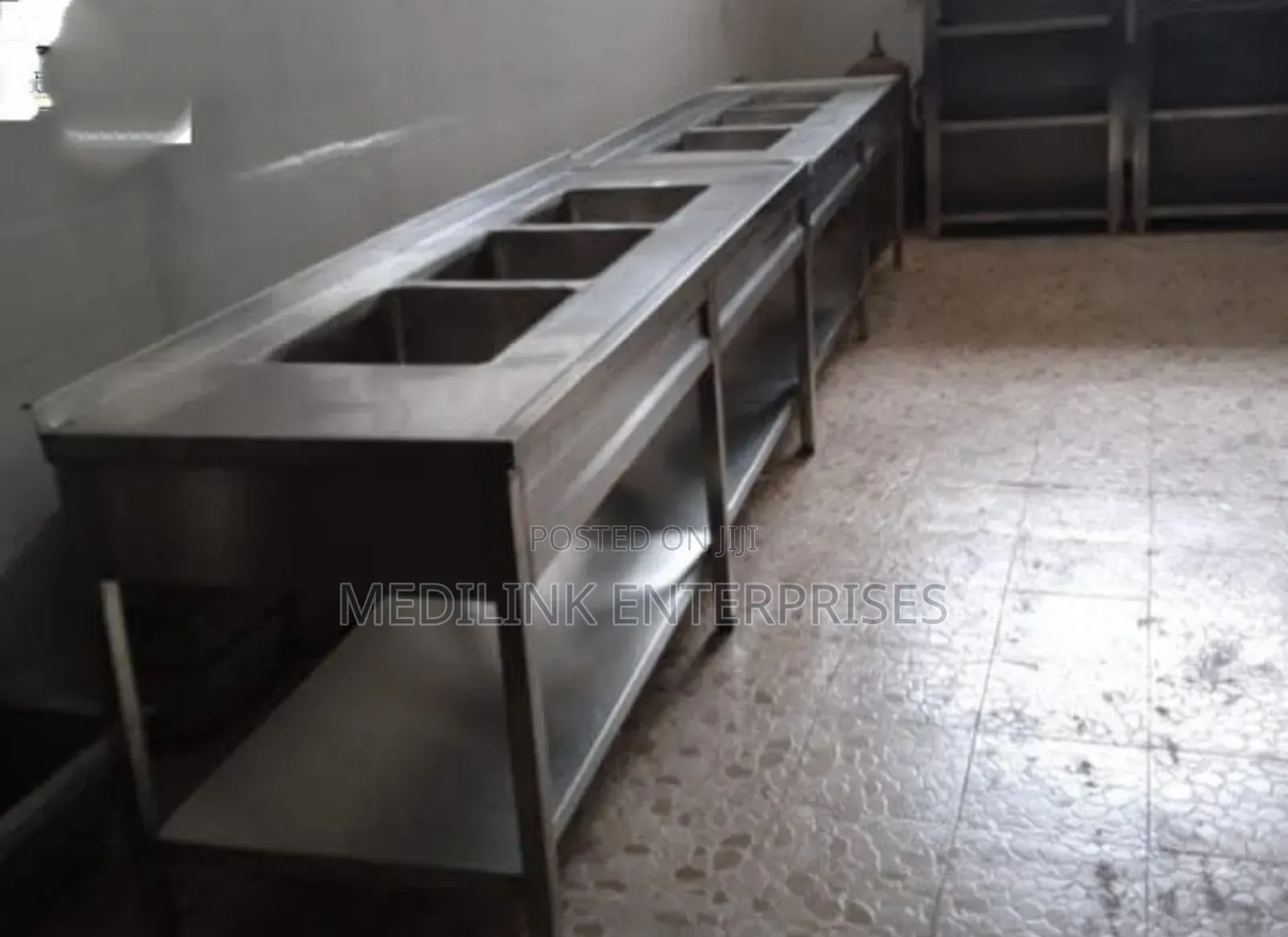 Modern Customized Stainless Steel 3 Bowl Sink