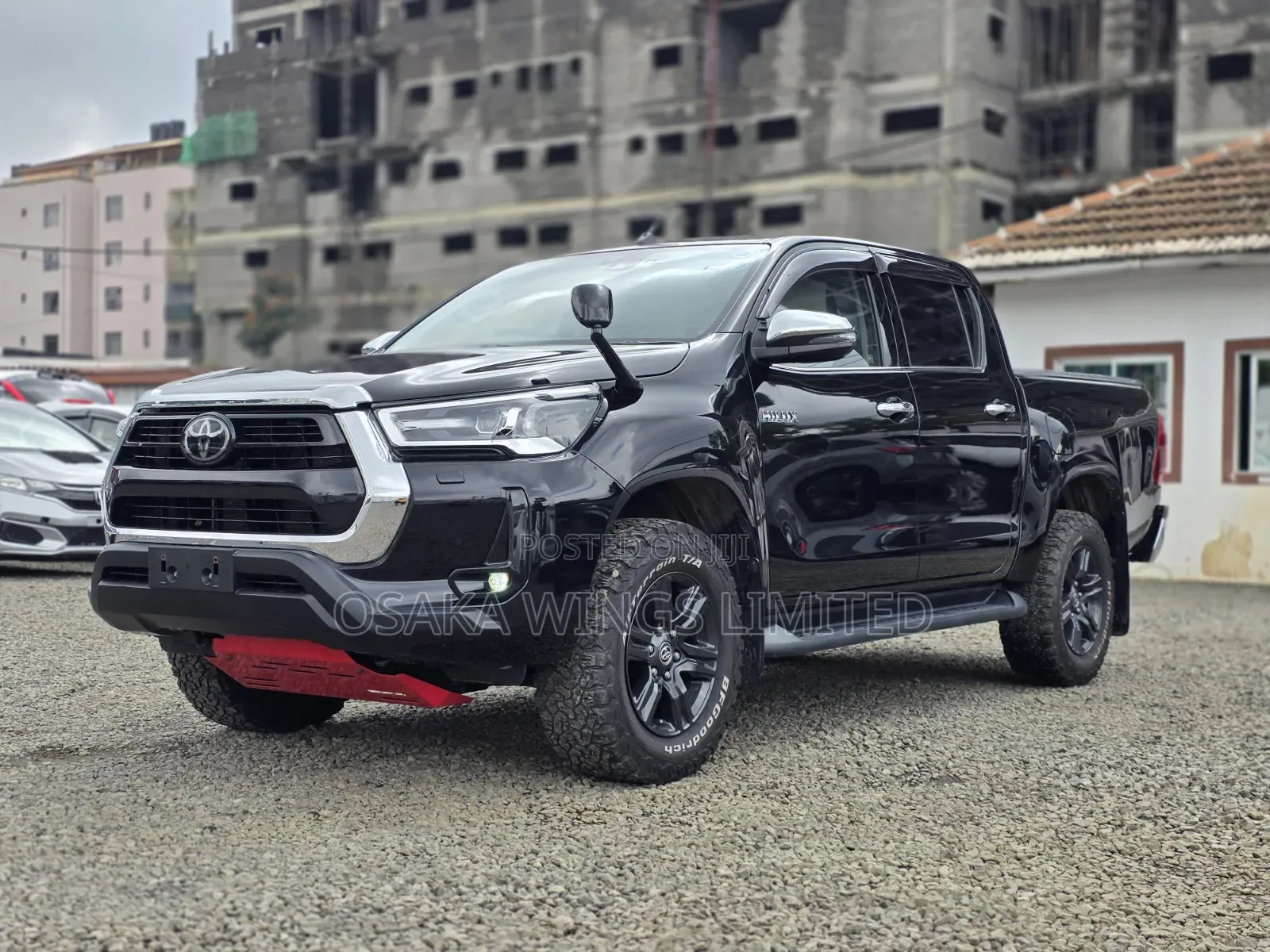 Toyota Hilux 2021 Black