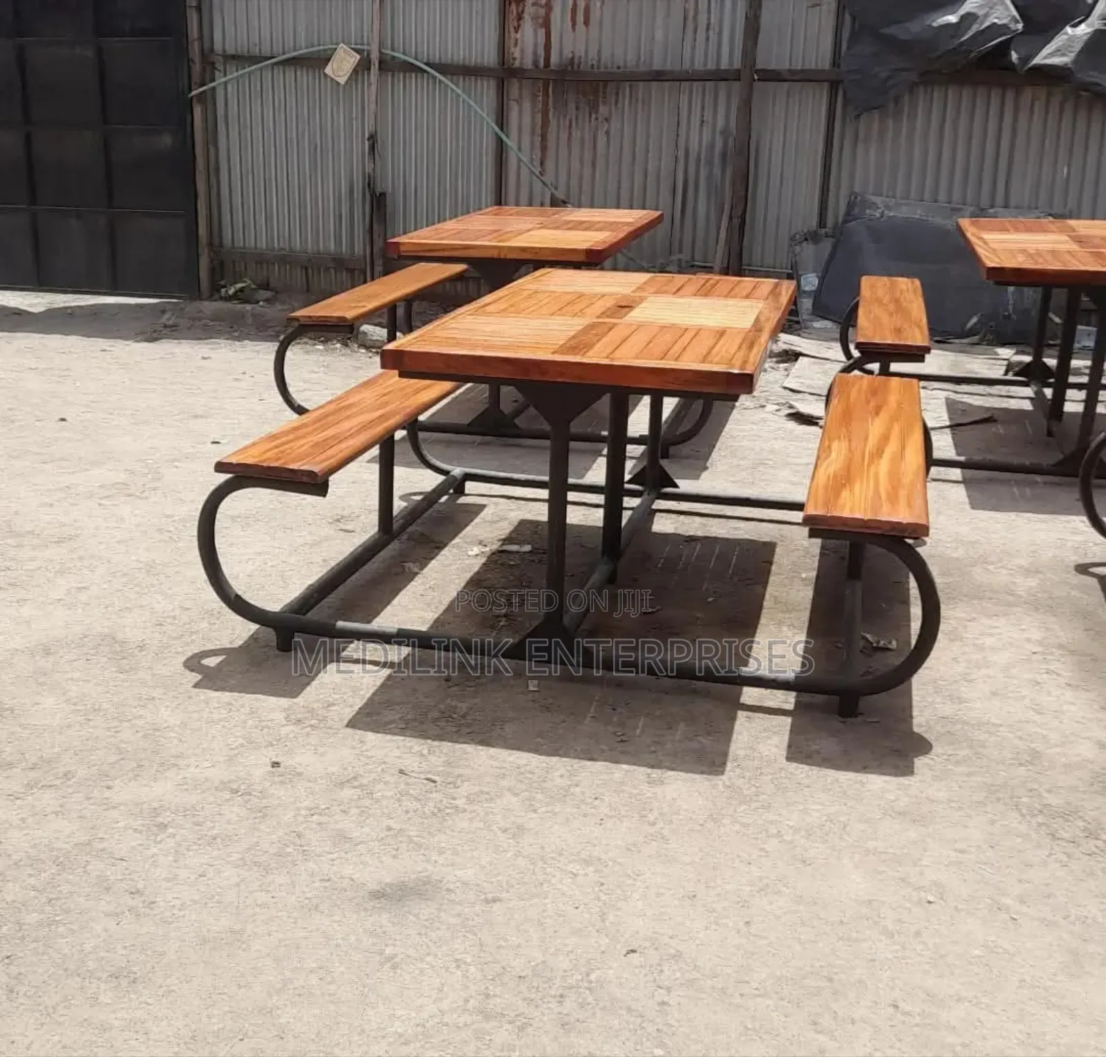 Harry's Design Outdoor Benches