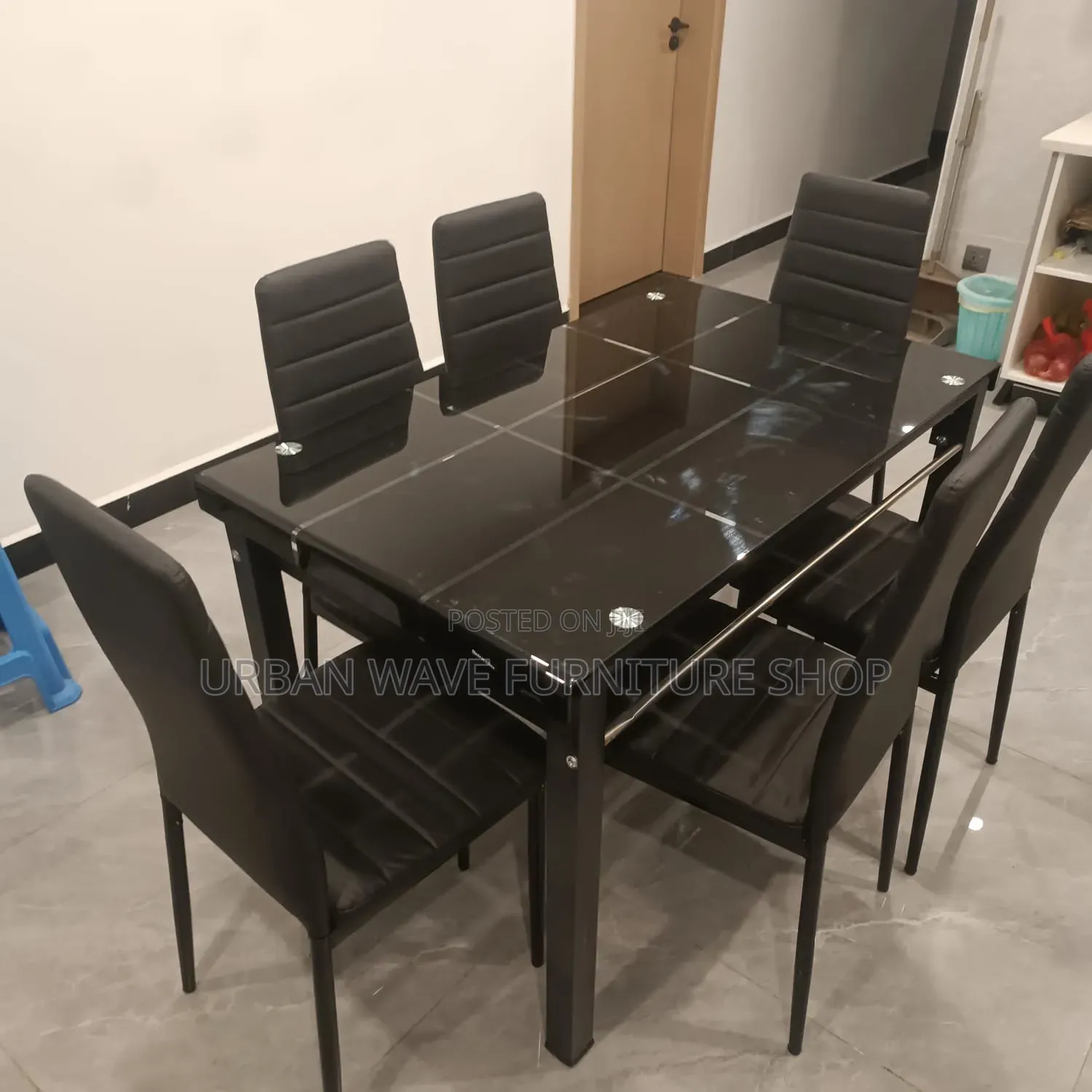 Black Top Glass  Family Dinner