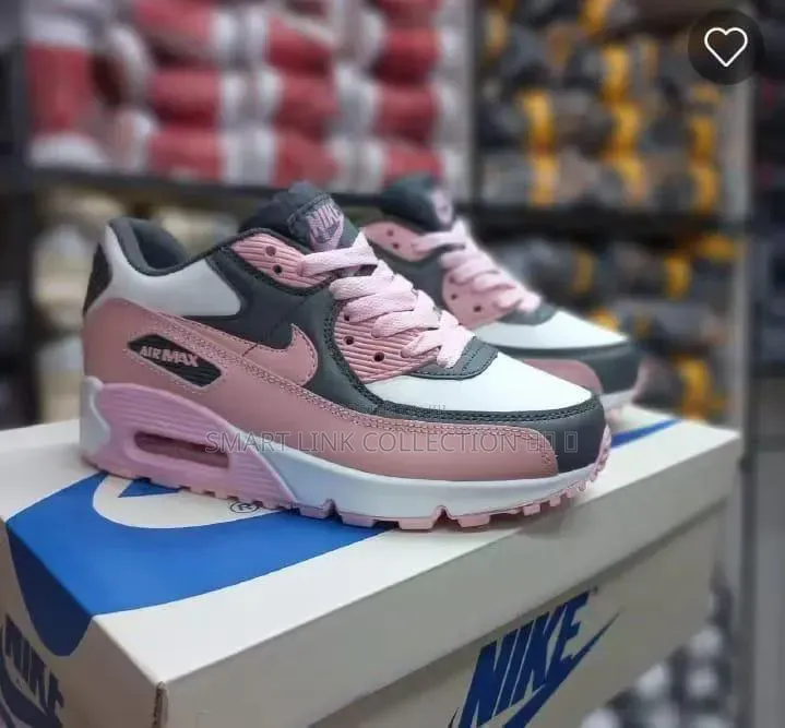Pink Airmax 90 Sneakers