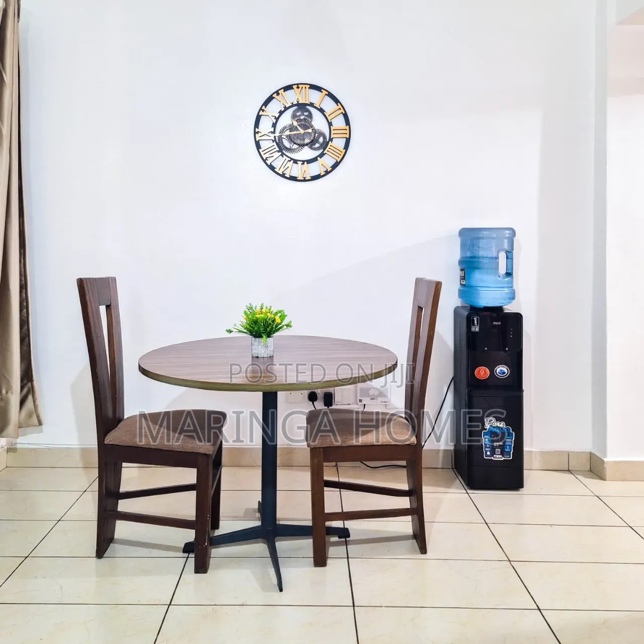 Modern 1 Bedroom Airbnb in Ruaka