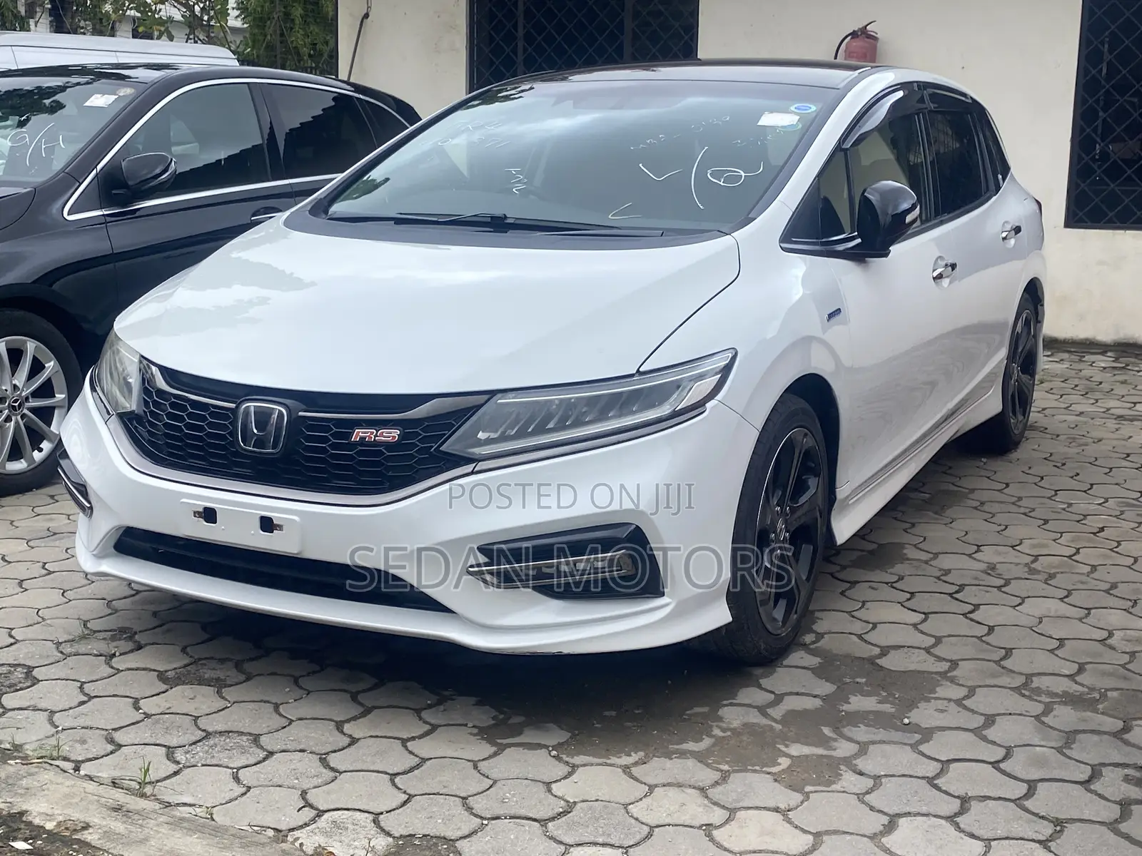 Honda Jade 2019 Pearl