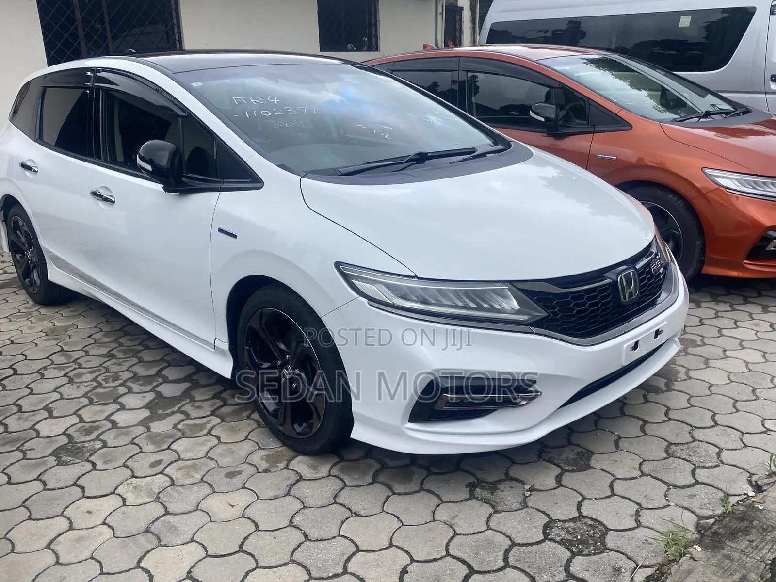 Honda Jade 2019 Pearl