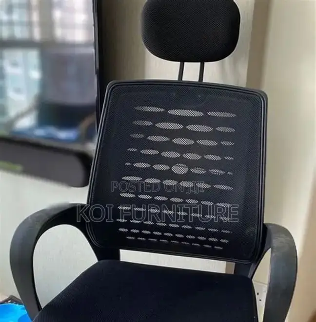 Office Chairs; Pre Loved Headrest Black Style Office Swivel Chairs