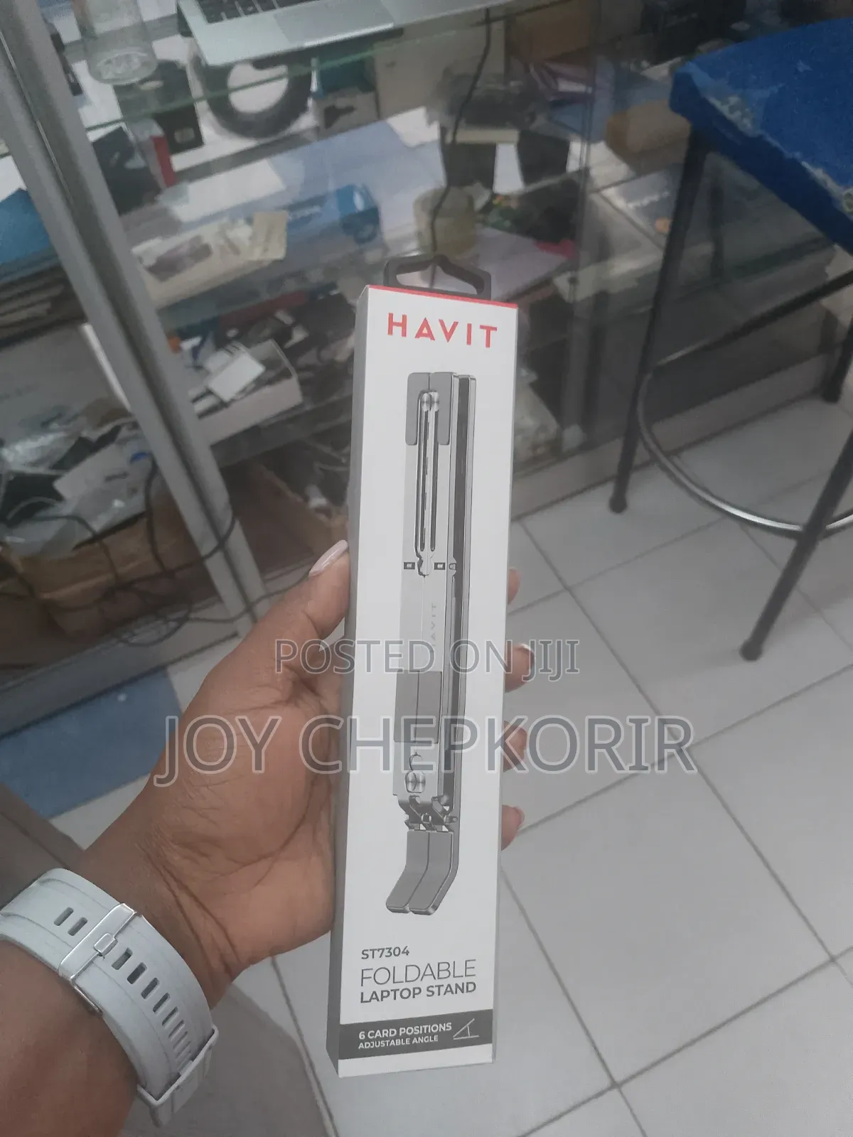Havit St7304 Is a Slim, Foldable Aluminum Laptop Stand