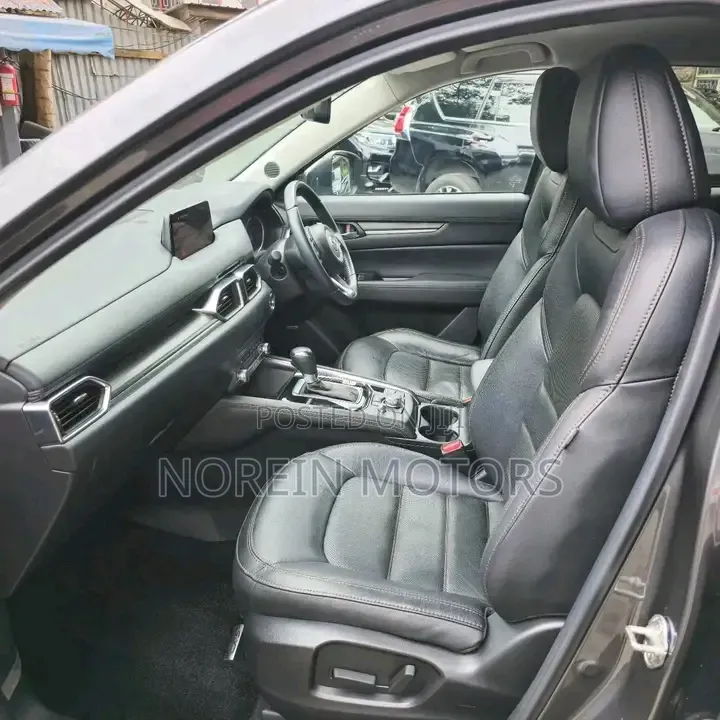 Mazda CX-5 Signature i-ACTIV AWD 2019 Black