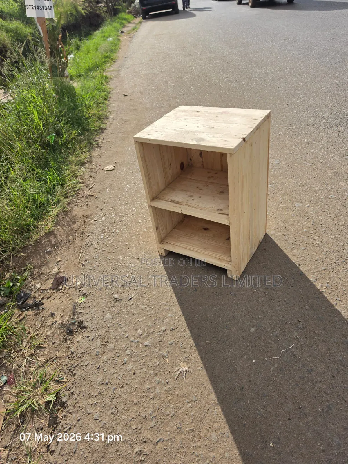 Side Bed Table- Strong Natural Pallet Bedside Table