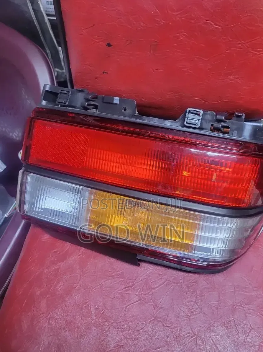 Tail Lamp Toyota 100