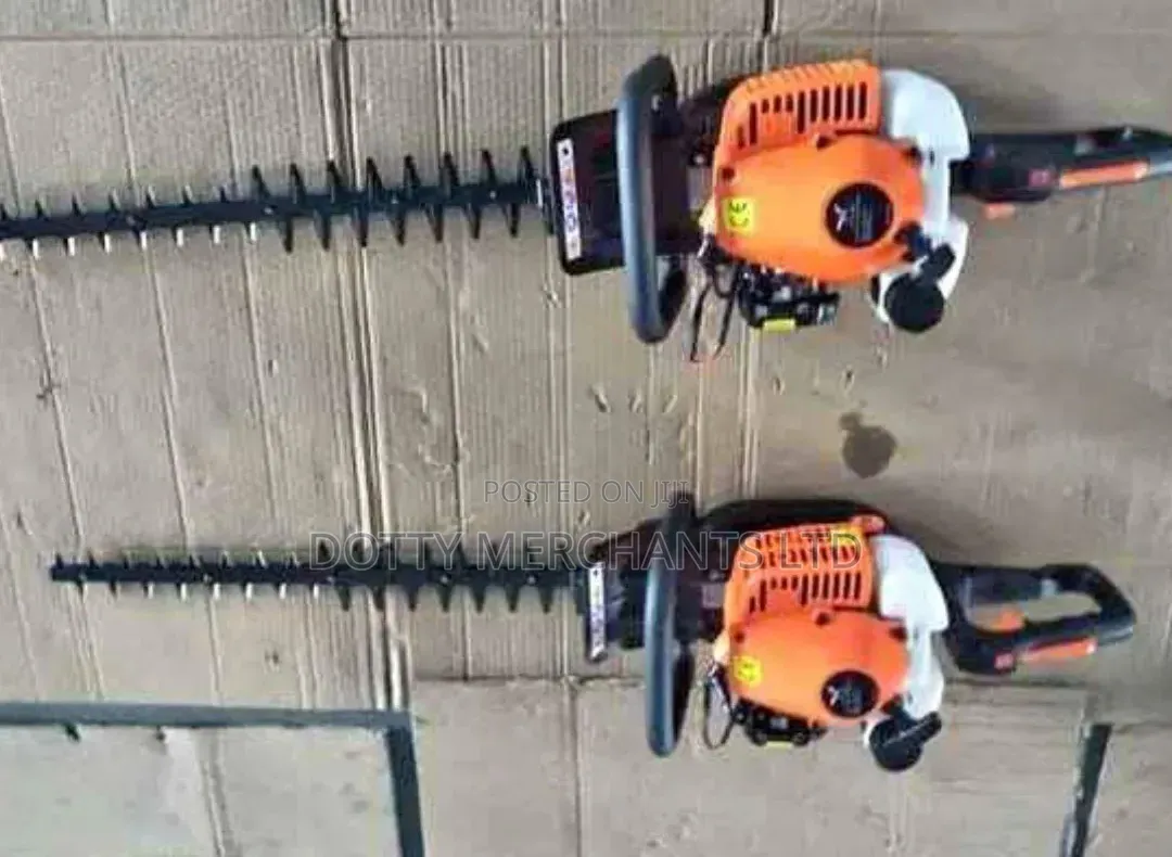 Petrol Hedge Trimmer